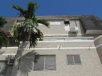 New Kingston Guest Apartment III
